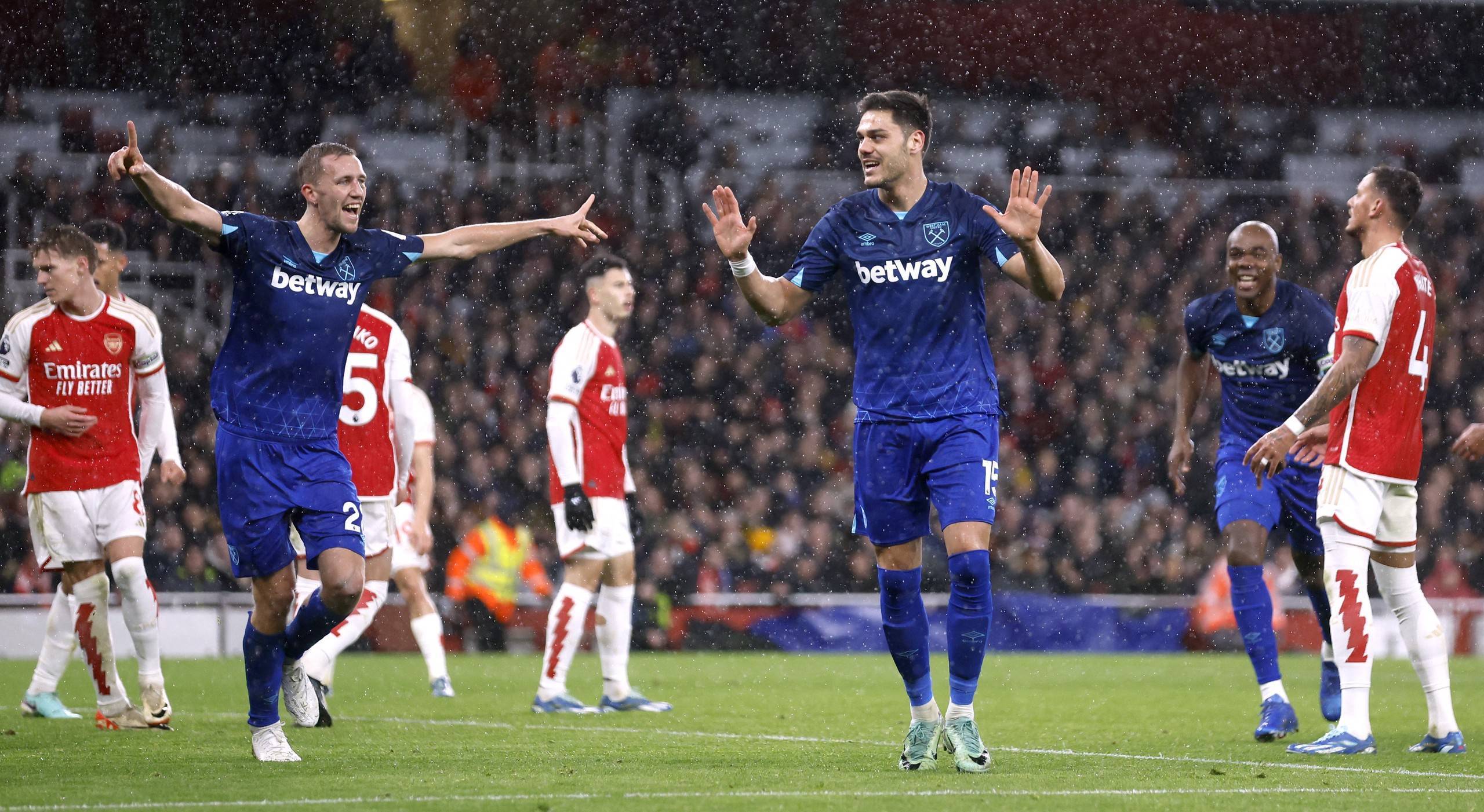 反击和团队 反击和团队