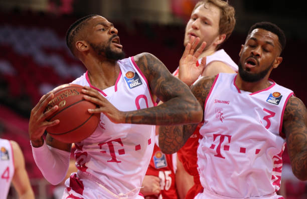 都扮演了重 都扮演了重