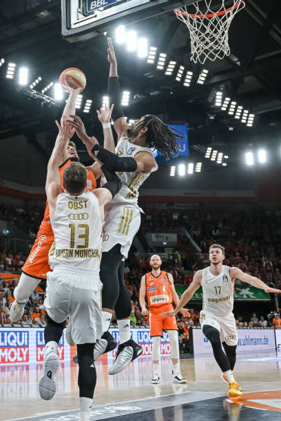 择回国发展 择回国发展