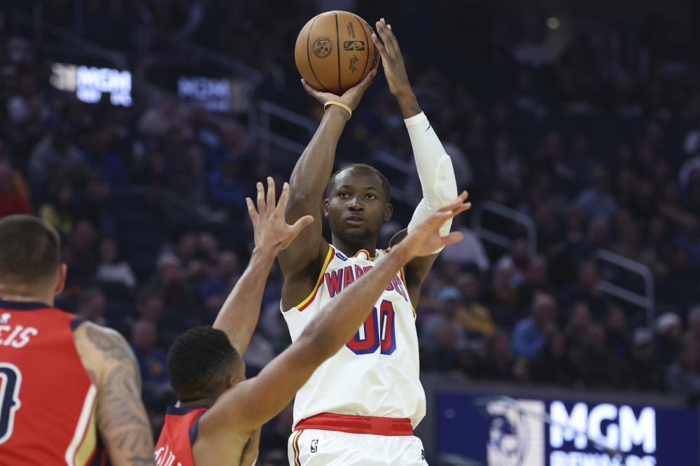 分注重后防 分注重后防