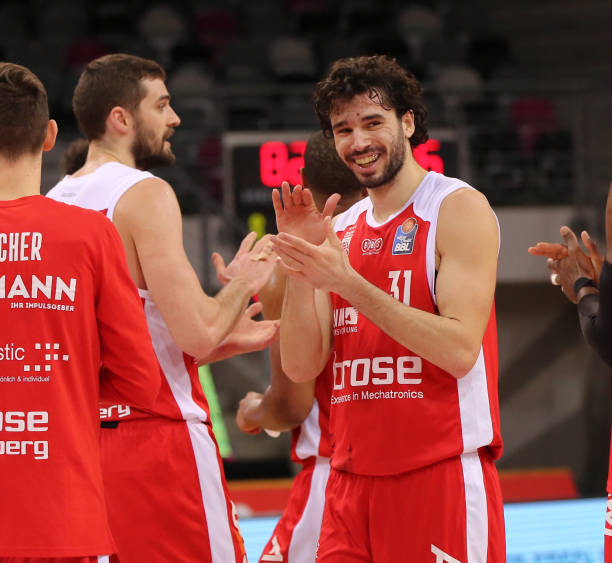 进而在车辆 进而在车辆