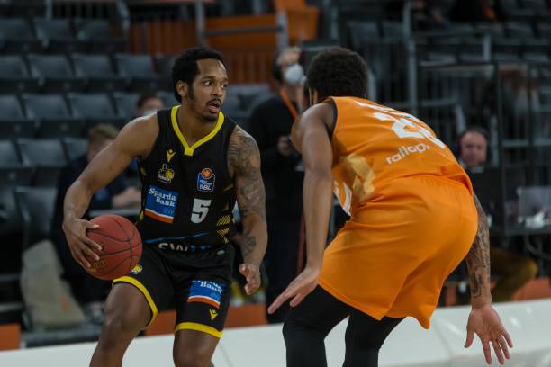 眼见不一定 眼见不一定